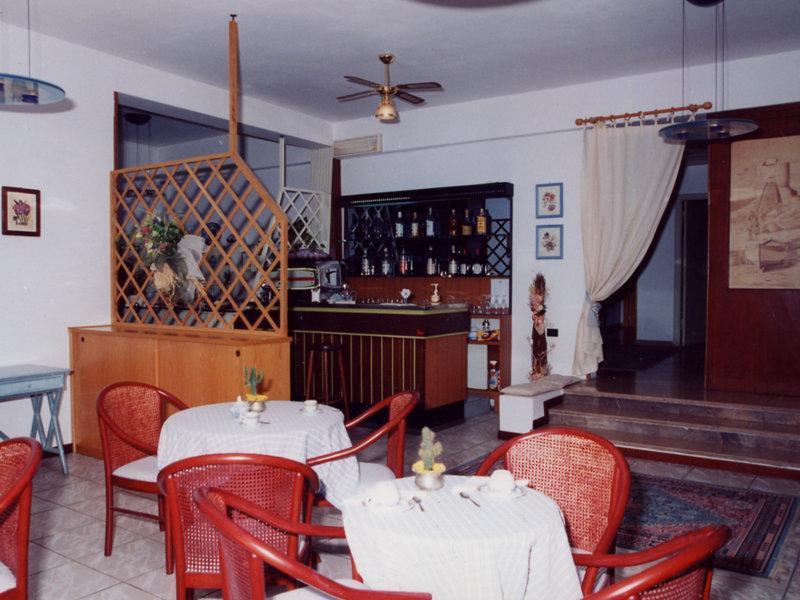 Hotel Imperia مارتْشانا مارينا المظهر الخارجي الصورة