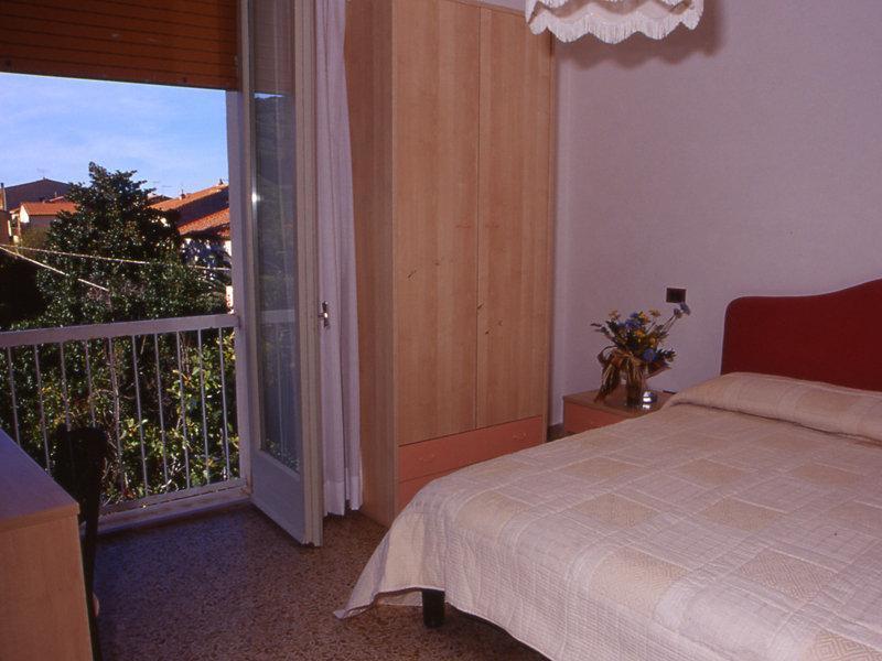Hotel Imperia مارتْشانا مارينا المظهر الخارجي الصورة
