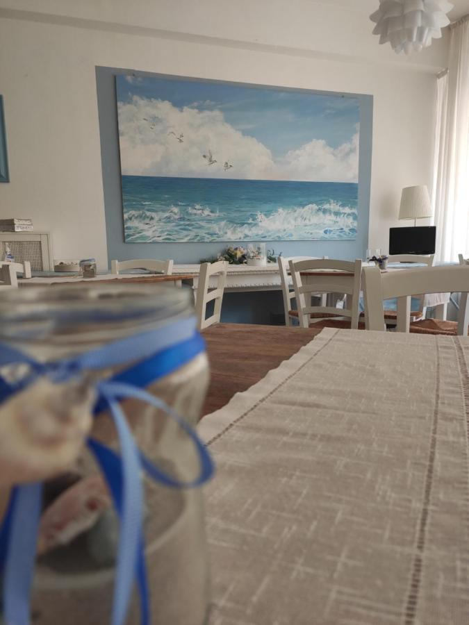Hotel Imperia مارتْشانا مارينا المظهر الخارجي الصورة